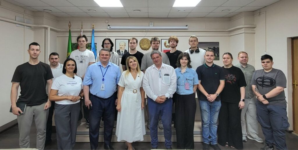 В ОАО «Конструкторское бюро «Дисплей» встретили молодых специалистов